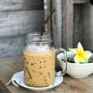 Vanilla Honey Rose Iced Latte