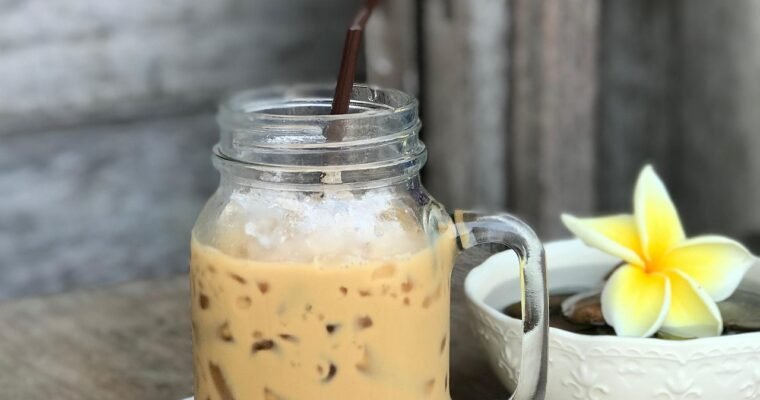 Vanilla Honey Rose Iced Latte